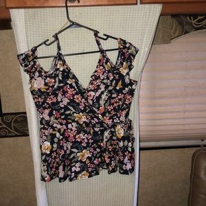 NWOT cute Maurices flower print tank top size L